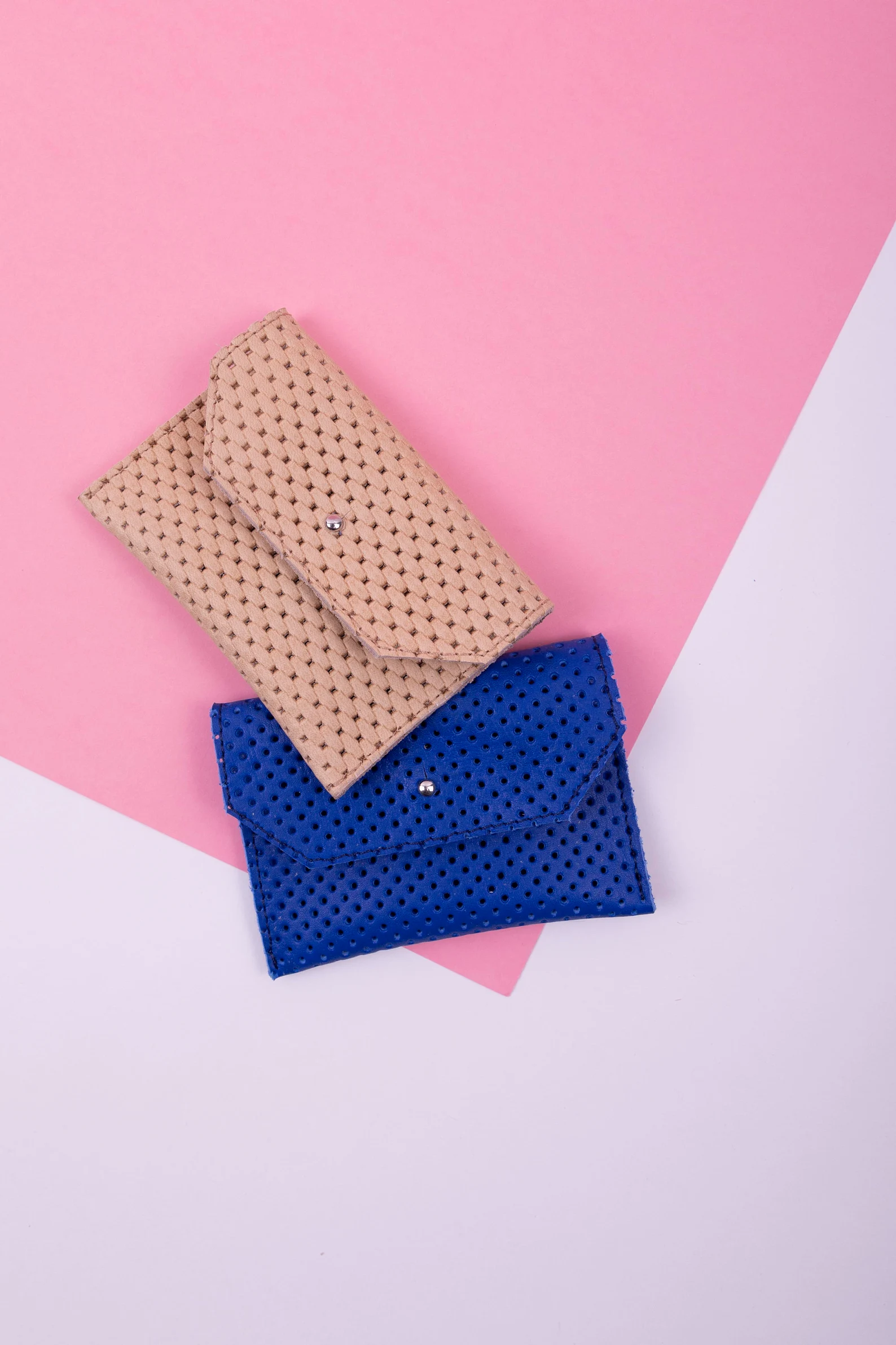 Leather card holder, small leather goods, unisex model - Image 5