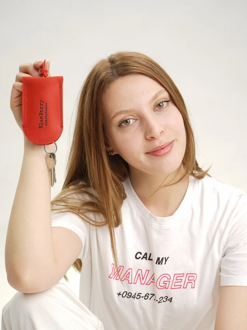 Leather key holder, keychain, handmade key case - Image 2