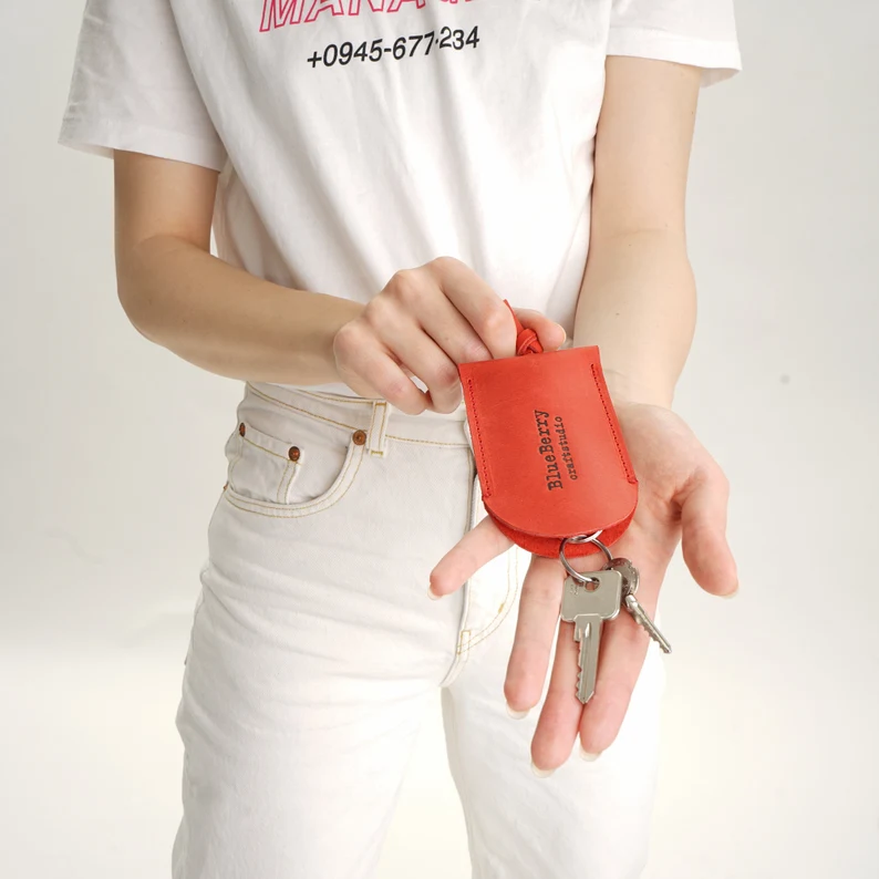 Leather key holder, keychain, handmade key case
