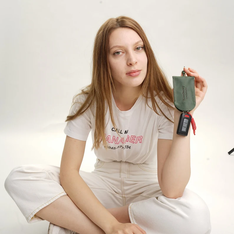 Leather key holder, keychain, handmade key case - Image 5